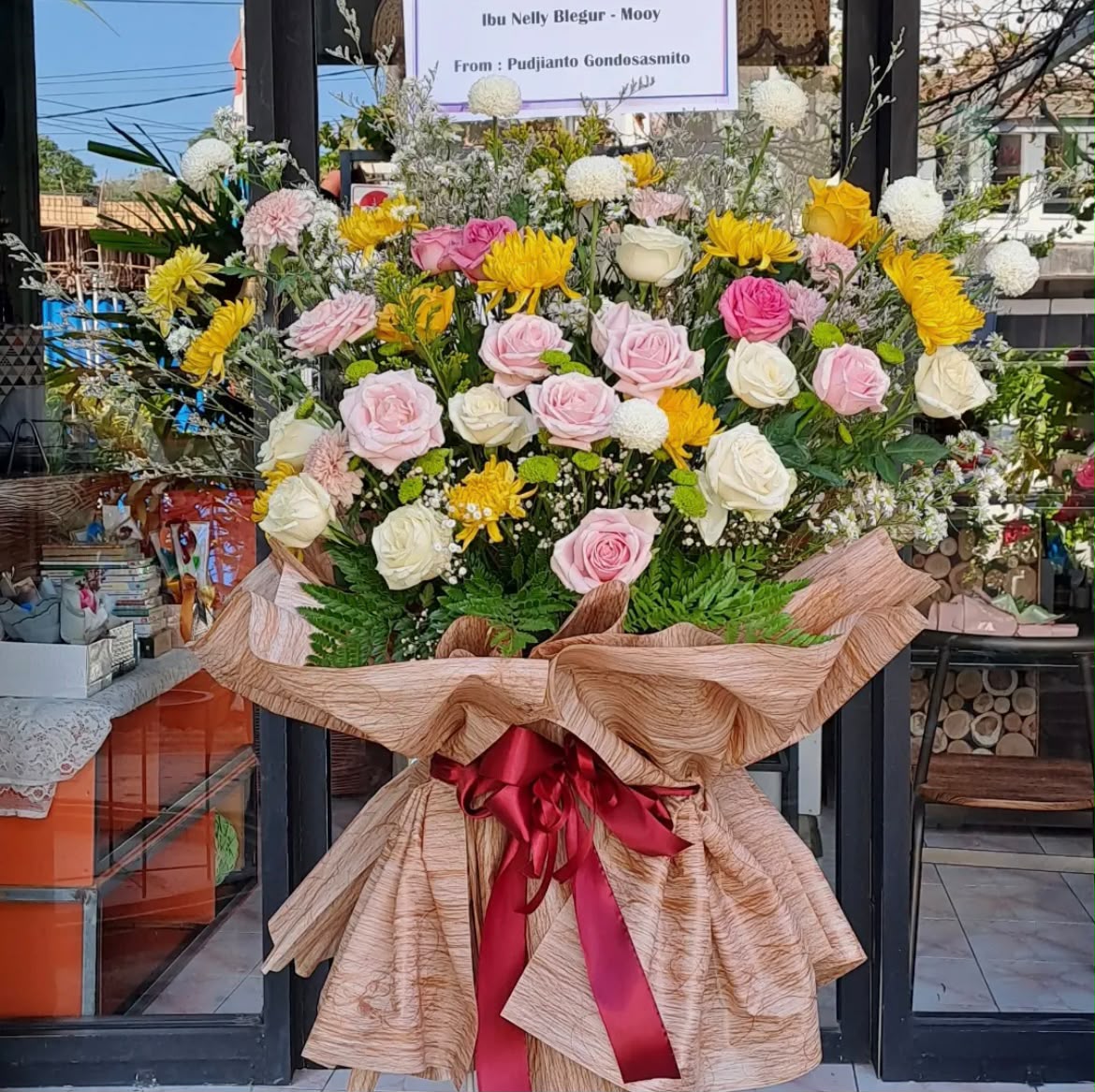 Standing flower